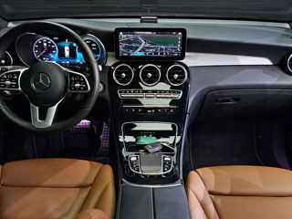 Mercedes GLC foto 7