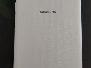 Samsung Galaxy TAB E foto 3