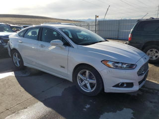 Ford Fusion foto 4