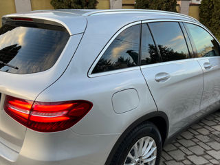 Mercedes GLC foto 6