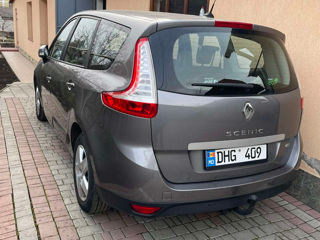 Renault Grand Scenic foto 7