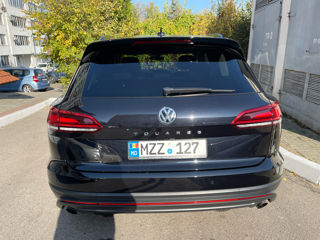 Volkswagen Touareg foto 3