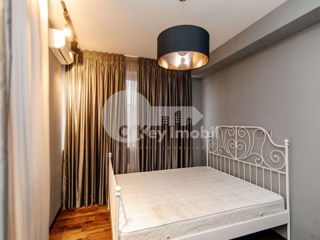 Apartament cu 3 camere, 130 m², Centru, Chișinău foto 5