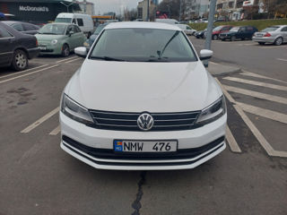 Volkswagen Jetta foto 5