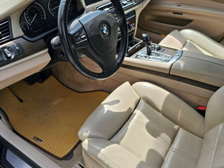 BMW 7 Series foto 7