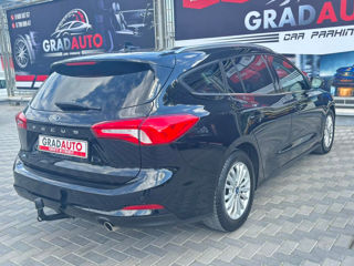 Ford Focus фото 7