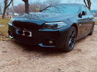 BMW 5 Series foto 3