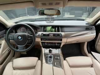 BMW 5 Series foto 5