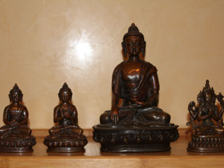 Cтатуэтки Непала, Индии, Тибета и другое