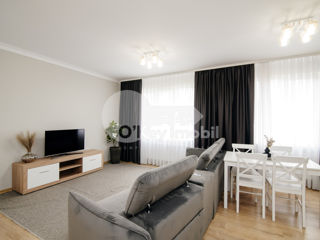 Apartament cu 3 camere, 67 m², Buiucani, Chișinău foto 2