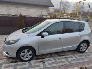 Renault Scenic foto 3