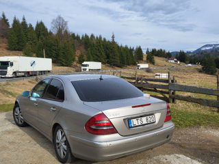 Mercedes E-Class foto 5