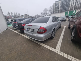 Mercedes E-Class foto 3