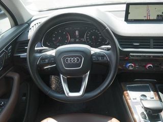 Audi Q7 foto 6