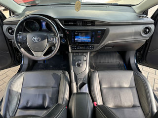 Toyota Auris foto 10