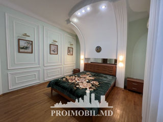 Apartament cu 4 camere, 200 m², Centru, Chișinău foto 7