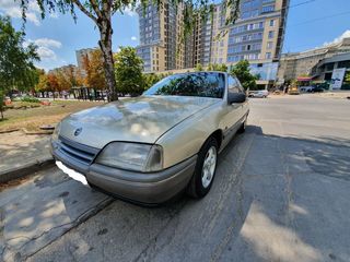 Opel Omega foto 7