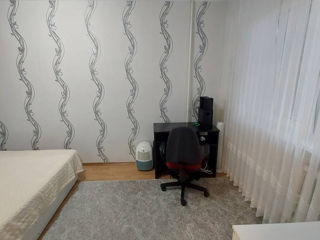 Apartament cu 2 camere, 47 m², 8 cartier, Bălți foto 5