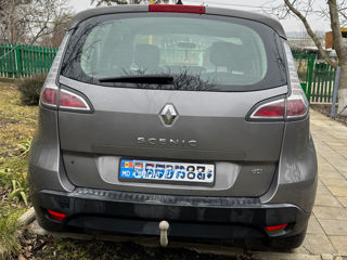 Renault Scenic foto 2