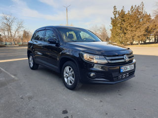 Volkswagen Tiguan foto 2