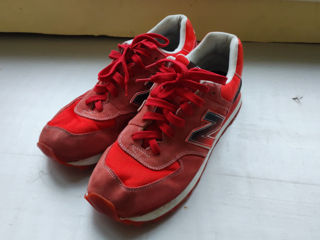 Vând pantofi sport New balance 574 purtate puțin. foto 2