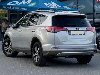 Toyota Rav 4 foto 5