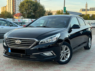 Hyundai Sonata foto 1