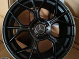 R19 Mercedes AMG style foto 2