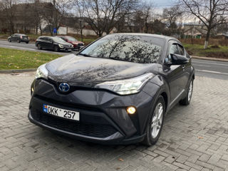 Toyota C-HR foto 5