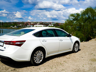 Toyota Avalon foto 2