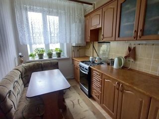 Ialoveni, apartament cu 3 odai separate. Incalzire autonoma! foto 5