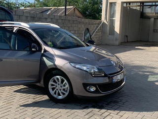 Renault Megane foto 2