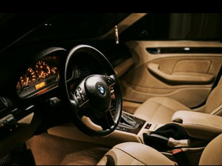 BMW 3 Series foto 8