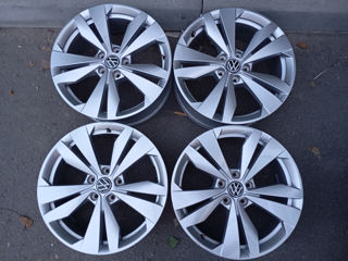 VW ID 3.  Golf  R18. 5x112 foto 7