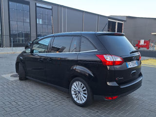 Ford Grand C-MAX foto 6