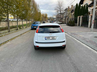 Ford Focus foto 6