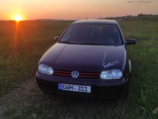 Volkswagen Golf foto 2