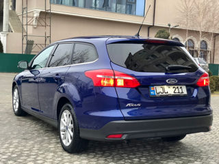 Ford Focus foto 4