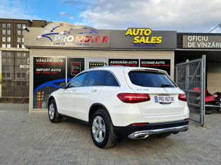 Mercedes GLC foto 3