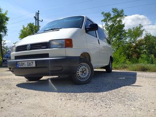 Volkswagen Transporter foto 3