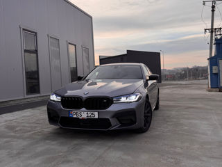 BMW 5 Series foto 3