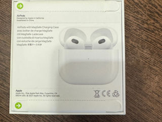 AirPods with MagSafe Charging Case foto 2