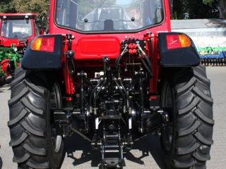 Tractor Dong Feng 1004 foto 4