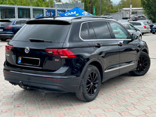 Volkswagen Tiguan foto 4