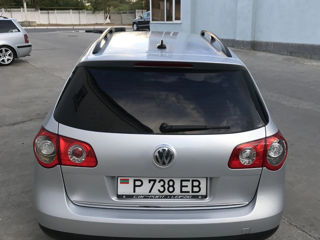 Volkswagen Passat foto 7