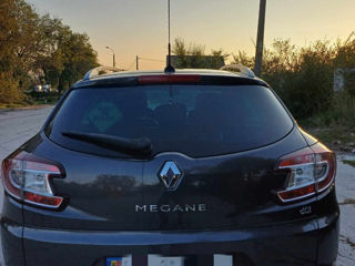 Renault Megane foto 2