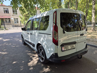 Ford Transit Connect foto 3