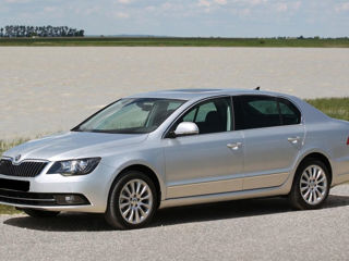 Skoda Superb foto 9