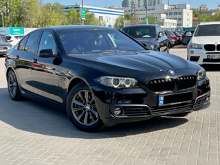 BMW 5 Series foto 5