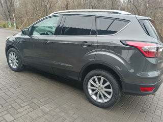 Ford Kuga foto 4